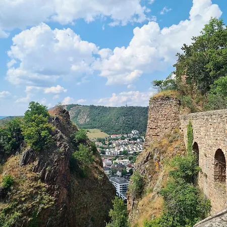 아파트 Mit Blick Auf Den Rheingrafenstein 바트크로이즈나흐