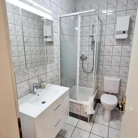 Mit Blick Auf Den Rheingrafenstein